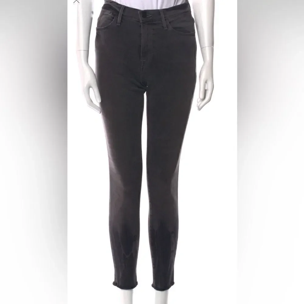 Frame Le High Skinny in Grey Whisker